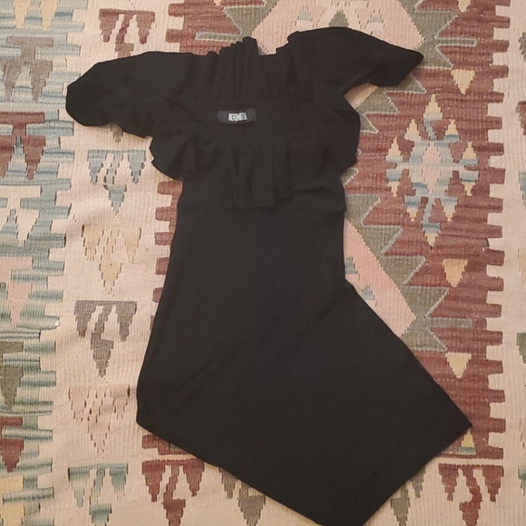 Reformation Bettina Dress Ruffle Off Shoulder XS - Picture 3 of 6